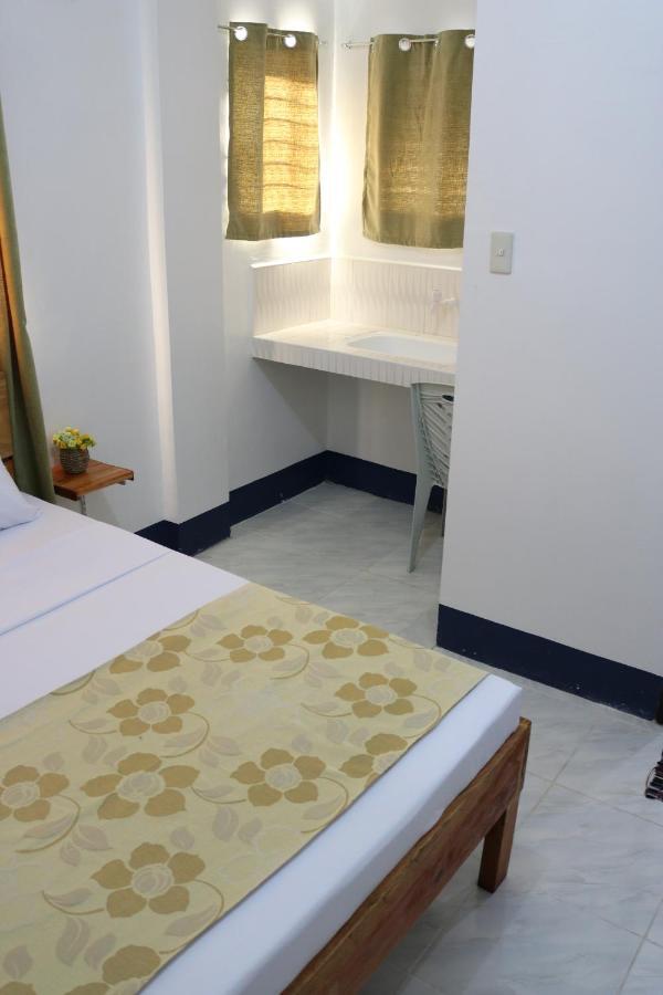 Keen'S Place Puerto Princesa Екстер'єр фото