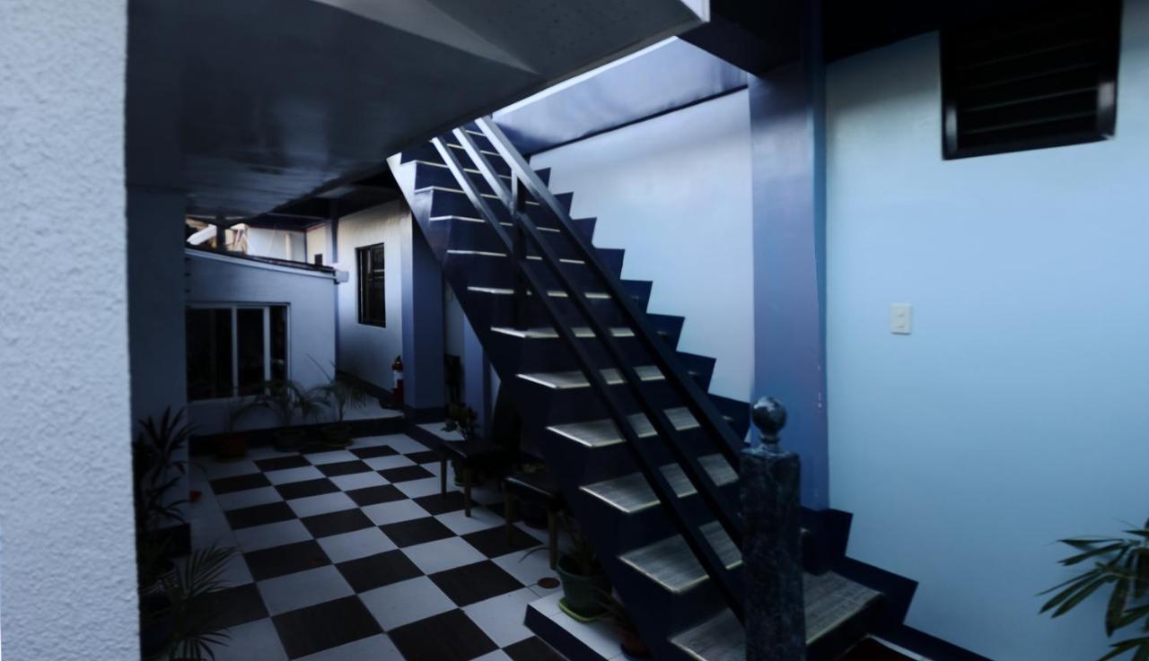 Keen'S Place Puerto Princesa Екстер'єр фото